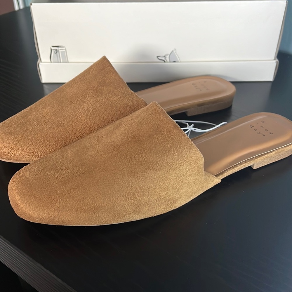 A•New Day sandals